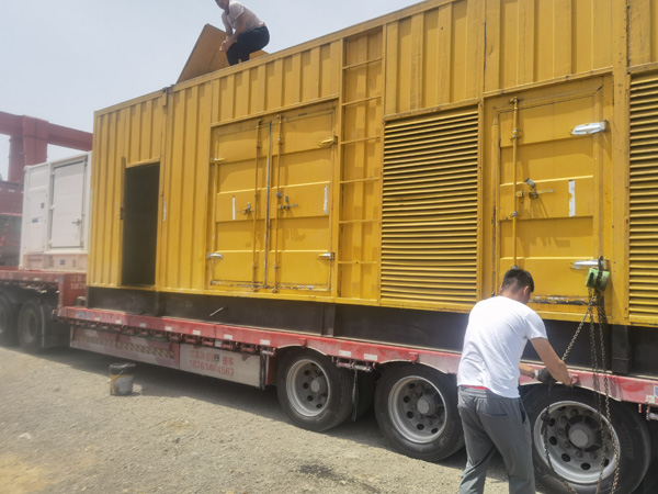 蔡甸发电机出租100KW发电机需要什么规格的电缆线？