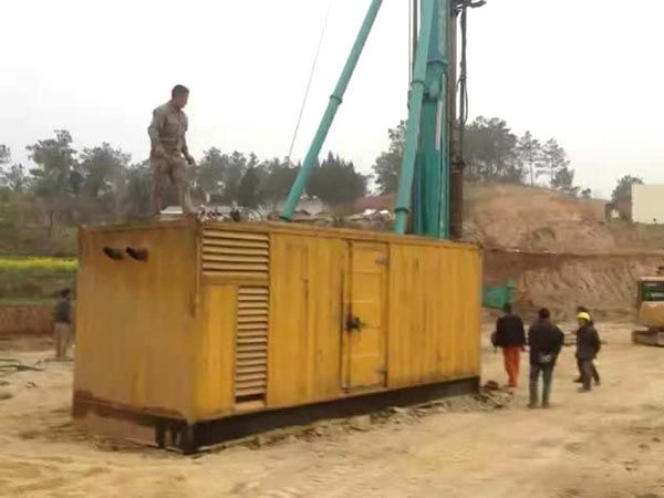 蔡甸如何判断水冷式机油散热器密封件是否需要更换？